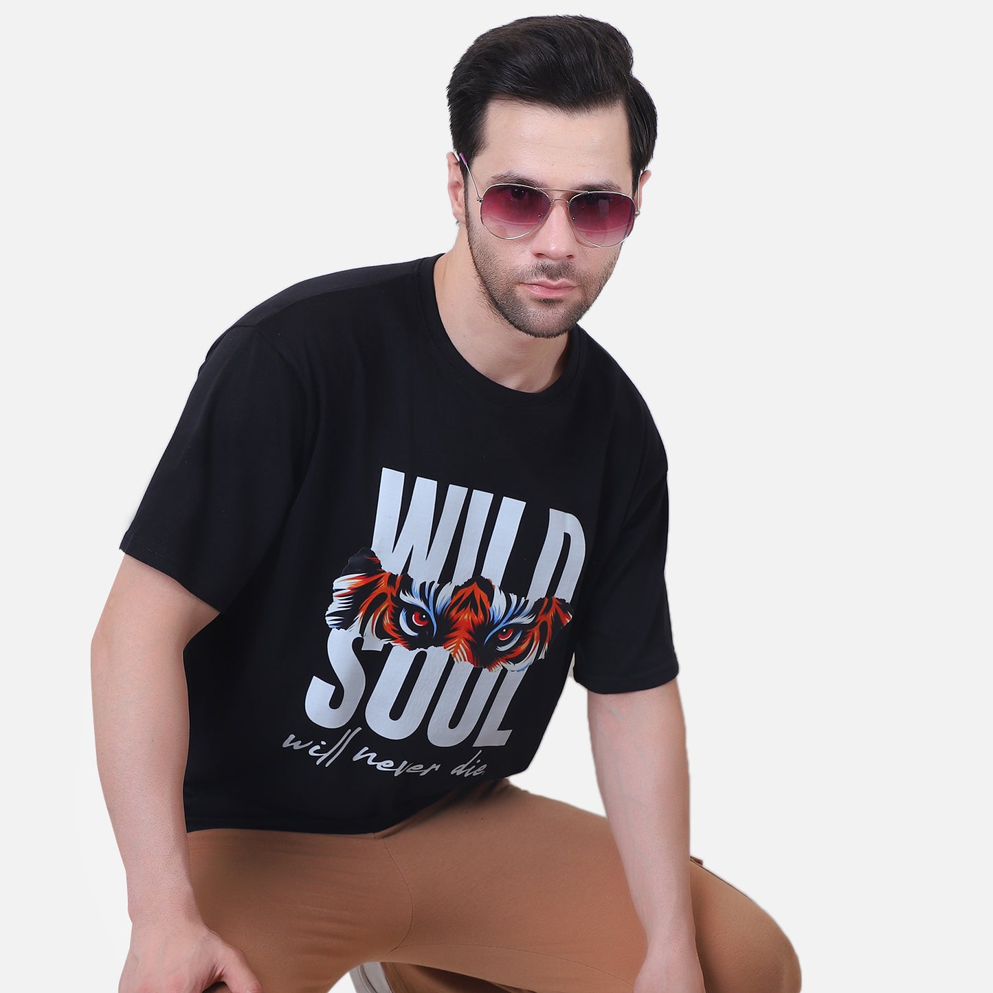 Wild Soul Graphic T-Shirt – Black Tiger Eyes Print Tee for Men
