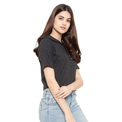 Women Half-Sleeve Crop Hoodie T-Shirt – Stylish & Comfortable Cotton Tee
